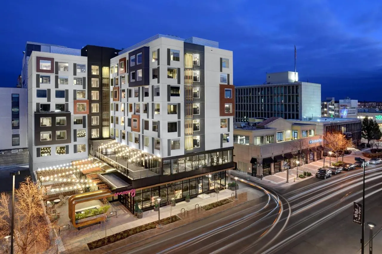 Moxy Denver Cherry Creek Отель